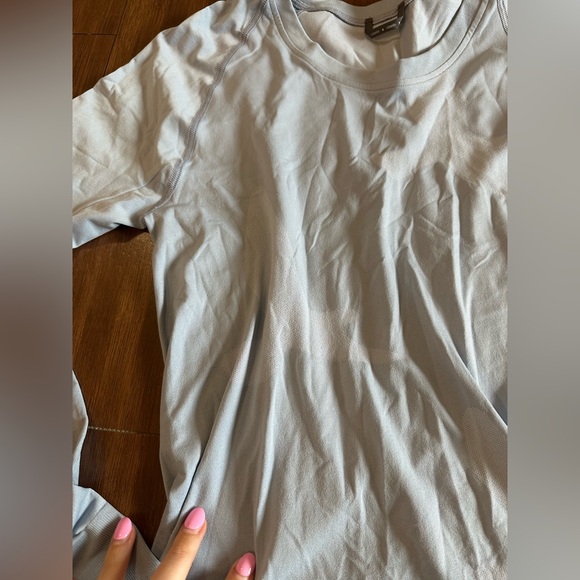 Title Nine Oiselle Wings Out Long Sleeve Top light blue size small - Picture 4 of 7